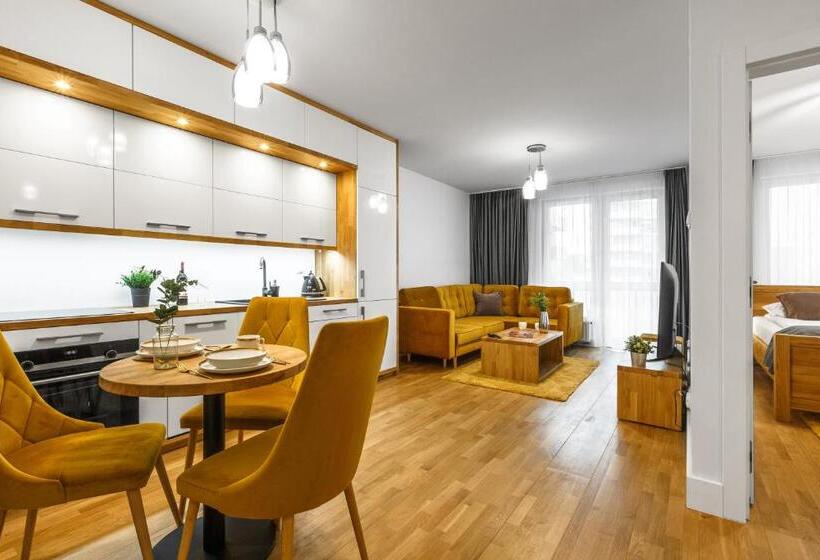 带1个卧室的高级公寓, Emihouse Cityvibe Apartments