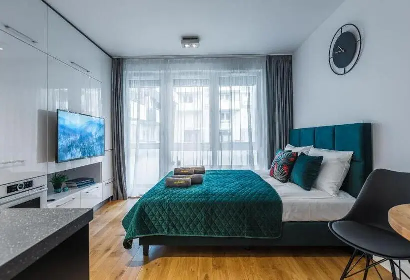 バルコニー付きスタンダードステューディオ, Emihouse Cityvibe Apartments