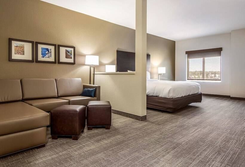 جناح, Comfort Suites