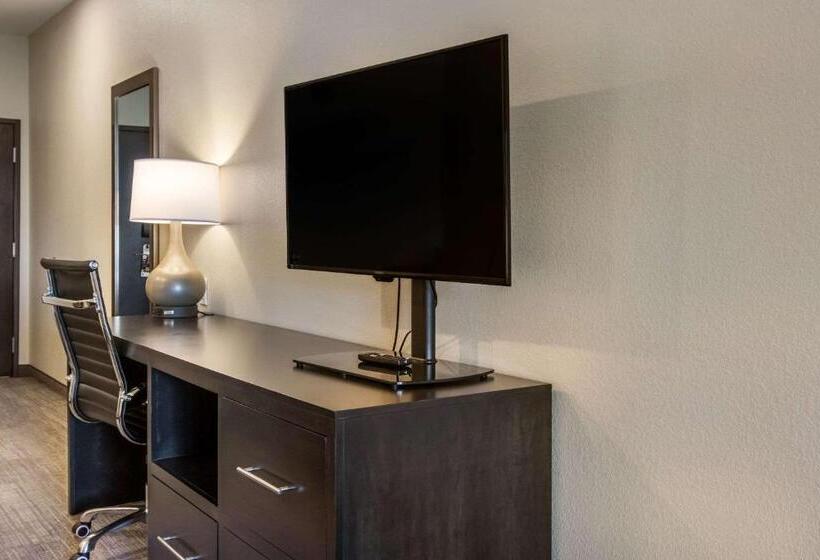 جناح, Comfort Suites