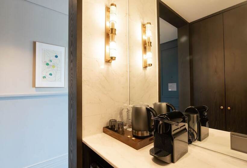 Стандартный Номер Кровать Кинг, Crescendo Seoul