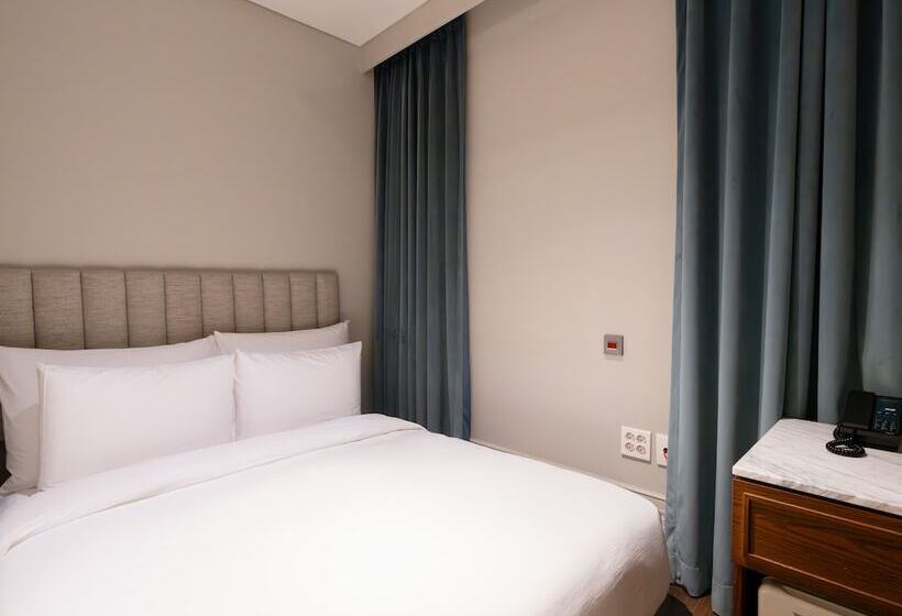 Номер Стандарт Адаптированный для Инвалидов, Crescendo Seoul