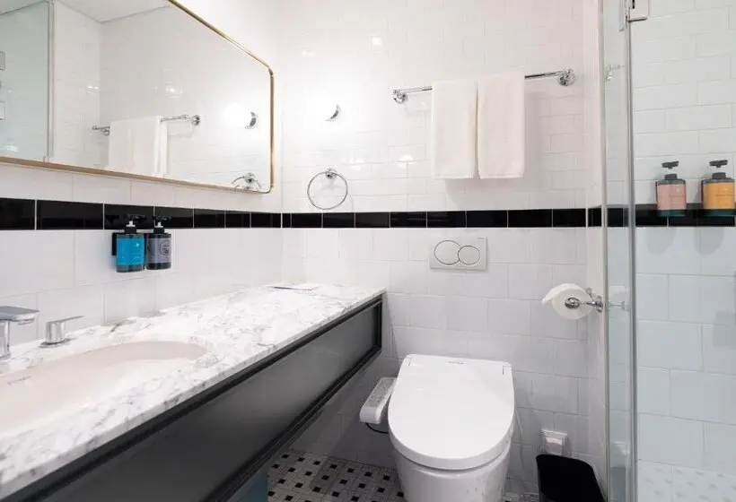 חדר בסיסי, Crescendo Seoul