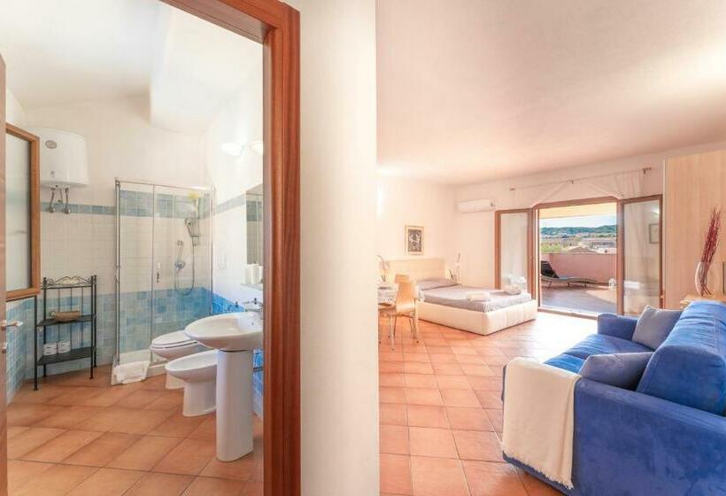 スタンダードスタジオ, Cristal Blu