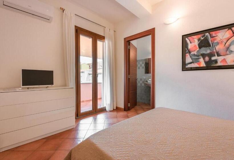 スタンダードスタジオ, Cristal Blu