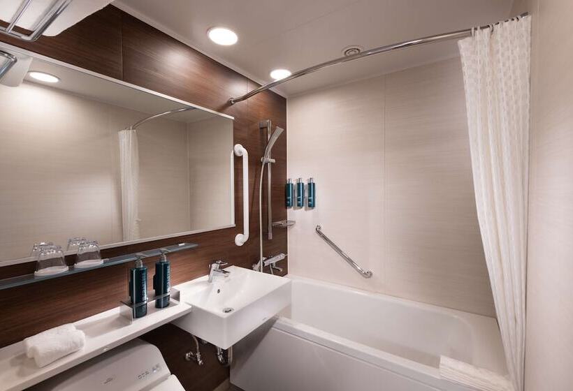 Quarto Deluxe, Doubletree By Hilton Kyoto Station
