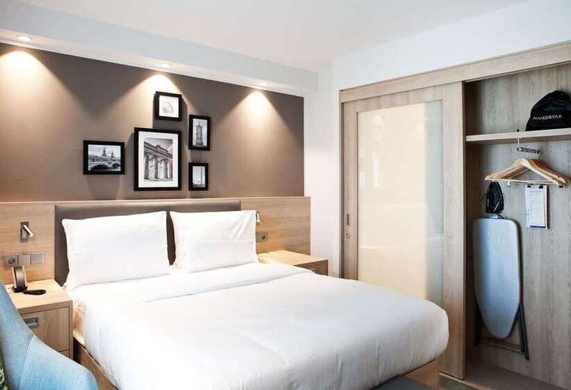 패밀리 룸, Hampton By Hilton Poznan Old Town