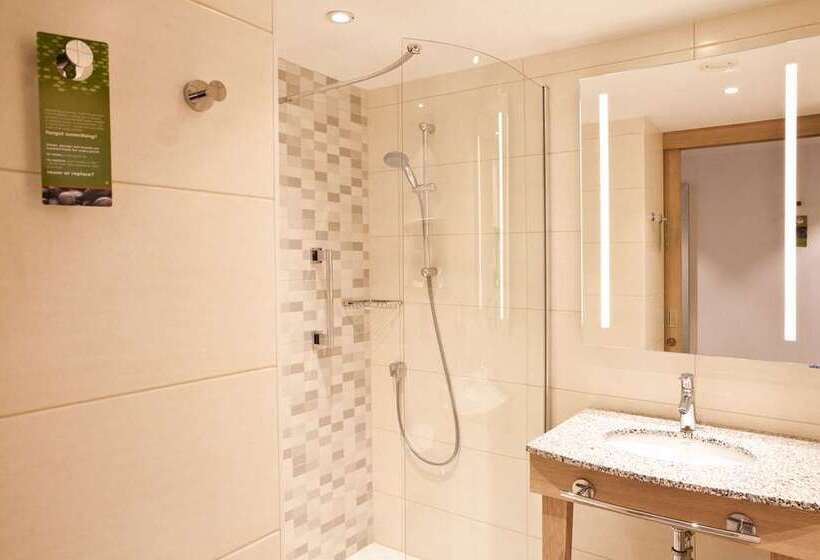 패밀리 룸, Hampton By Hilton Poznan Old Town