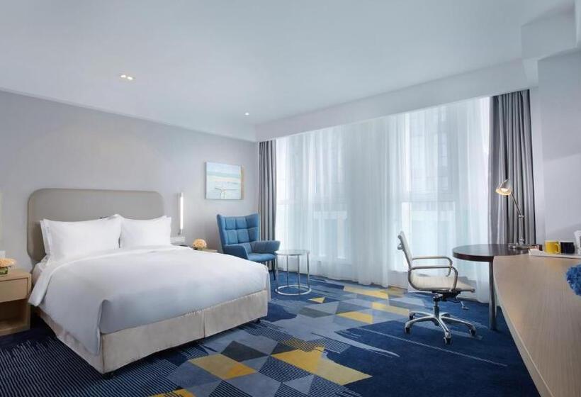 غرفة سوبيريور سرير كينج, Holiday Inn Express   Qingdao West Coast, An Ihg