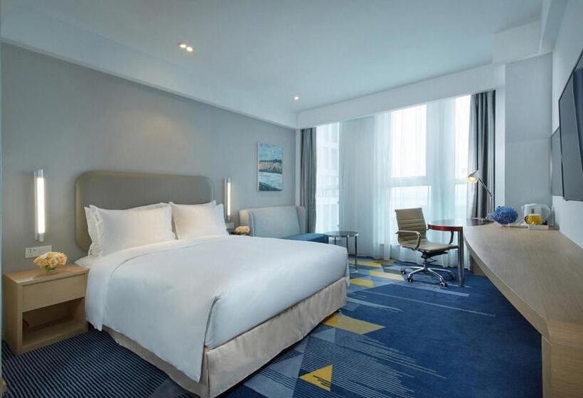 اتاق استاندارد با تخت بزرگ, Holiday Inn Express   Qingdao West Coast, An Ihg