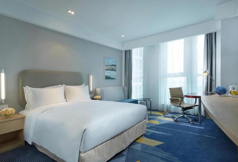 Стандартный Номер Кровать Кинг, Holiday Inn Express   Qingdao West Coast, An Ihg