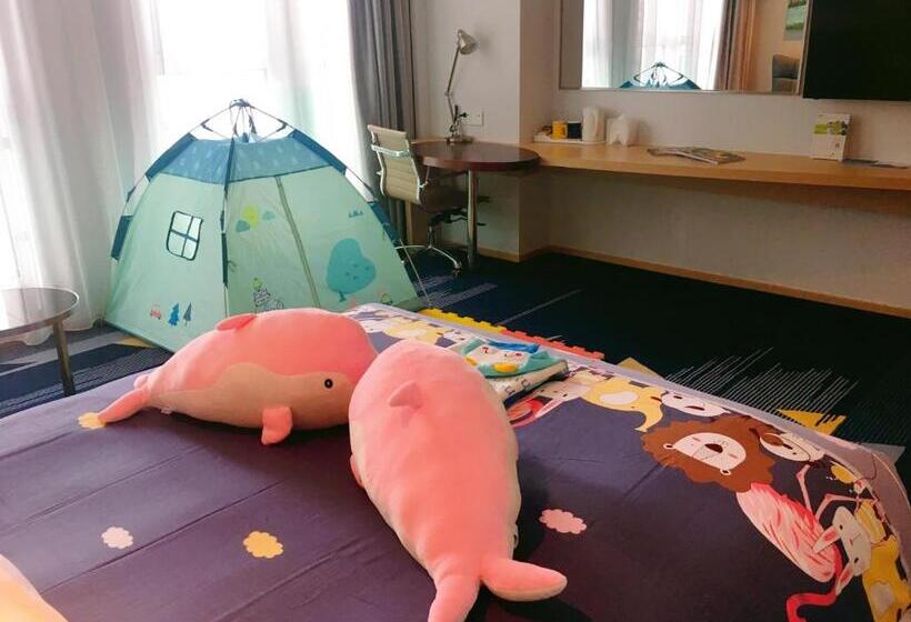 غرفة قياسية سرير ملكى, Holiday Inn Express   Qingdao West Coast, An Ihg