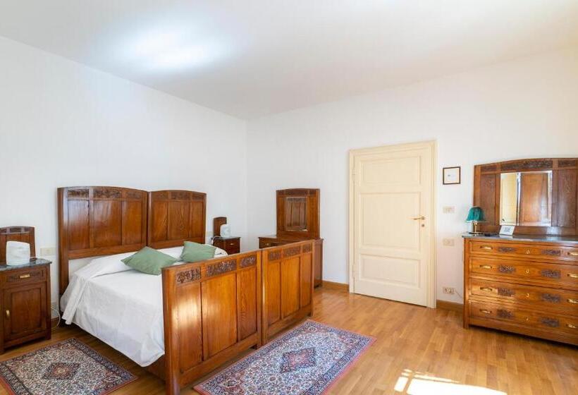 اتاق استاندارد, Il Castellaro Country House