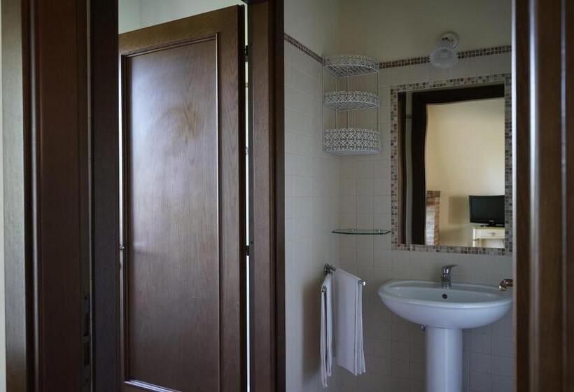 آپارتمان 2 خوابه, Il Castellaro Country House