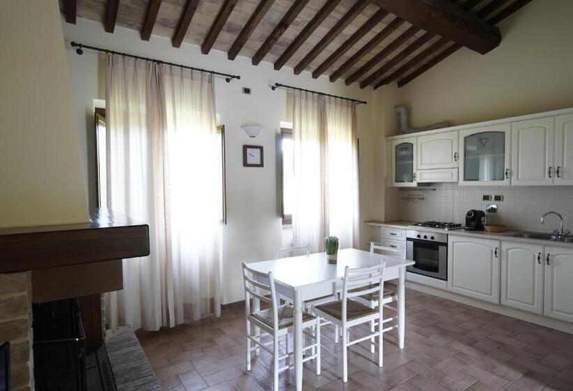 آپارتمان 2 خوابه, Il Castellaro Country House