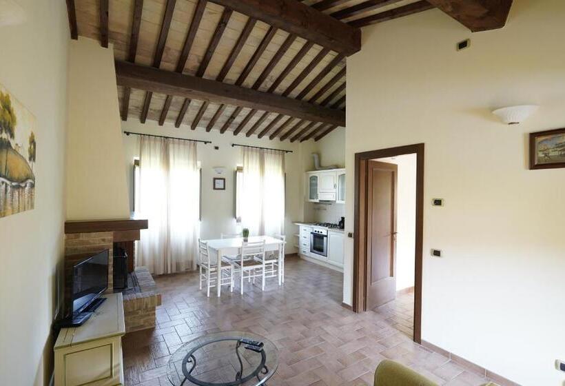 آپارتمان 2 خوابه, Il Castellaro Country House