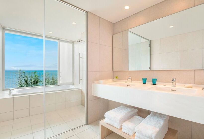 جناح جونيور مطلّ علي البحر, Iraph Sui, A Luxury Collection Hotel, Miyako Okinawa