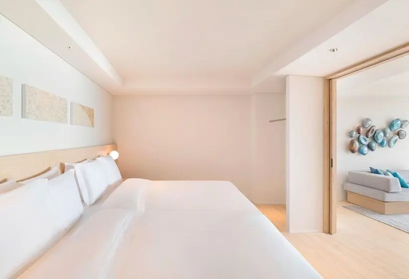オーシャンビュージュニアスイート, Iraph Sui, A Luxury Collection Hotel, Miyako Okinawa
