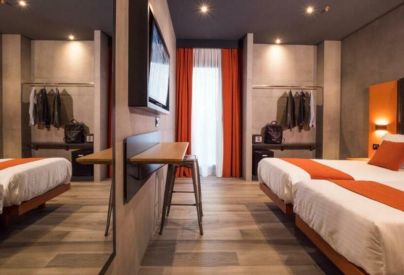 标准间, J24 Hotel Milano