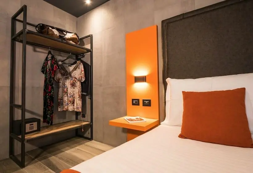 اتاق استاندارد یک نفره, J24 Hotel Milano