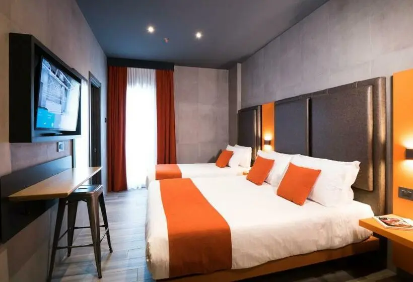 اتاق استاندارد سه نفره, J24 Hotel Milano