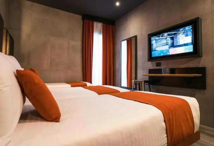 اتاق استاندارد سه نفره, J24 Hotel Milano