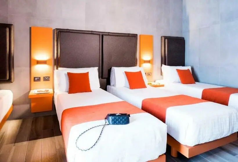 اتاق استاندارد چهار تخته, J24 Hotel Milano