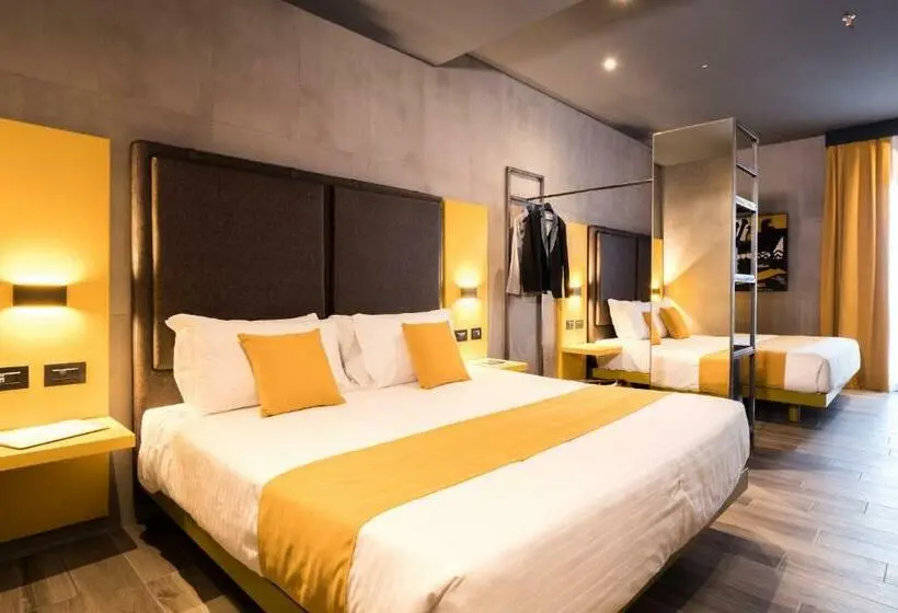 سوییت جونیور, J24 Hotel Milano