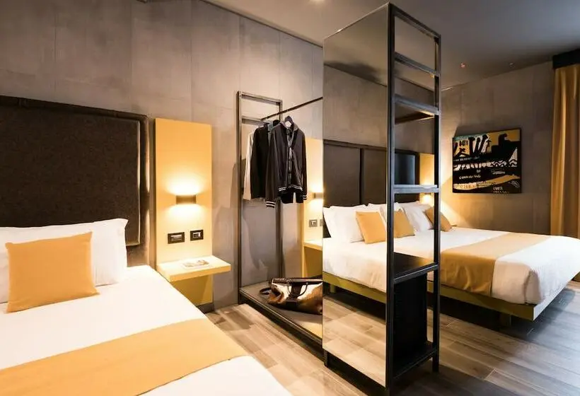 سوییت جونیور, J24 Hotel Milano