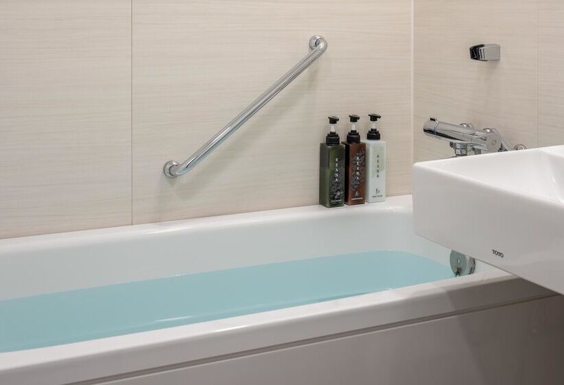 Номер Superior, Mitsui Garden Hotel Otemachi   Tokyo