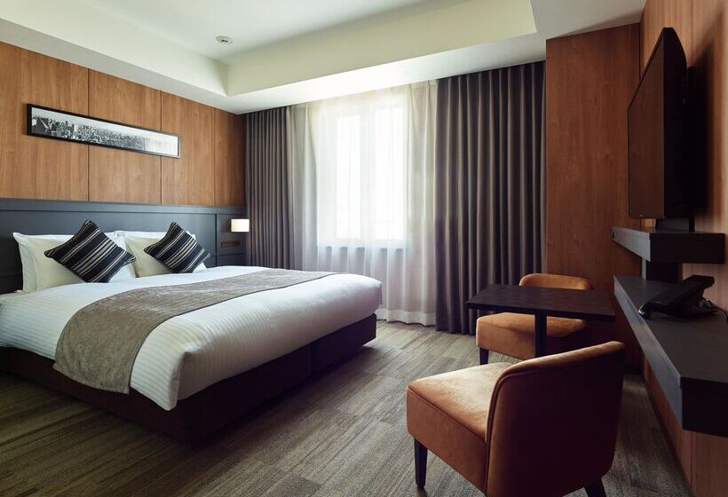 Номер Basic, Mitsui Garden Hotel Otemachi   Tokyo
