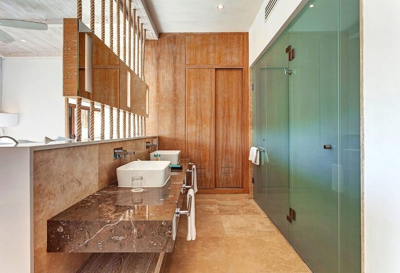 デラックスジュニアスイート, Mystique Holbox By Royalton, A Tribute Portfolio Resort