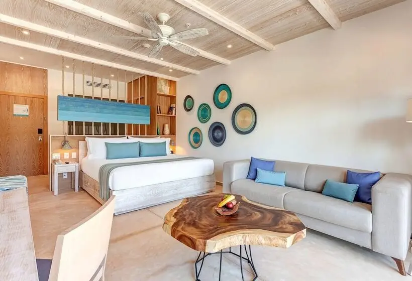 ジュニアスイートデラックス プールビュー, Mystique Holbox By Royalton, A Tribute Portfolio Resort