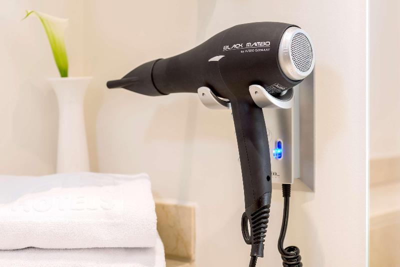 غرفة عائلية, Nh Leipzig Zentrum