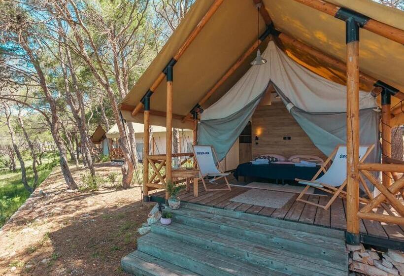 غرفة قياسية, Obonjan Island Resort