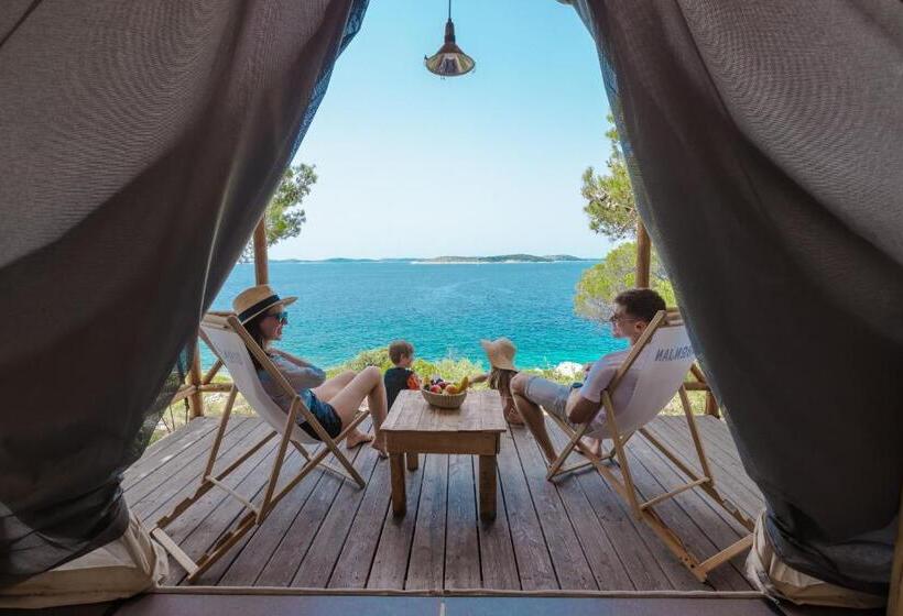 غرفة قياسية مطلّة علي البحر, Obonjan Island Resort