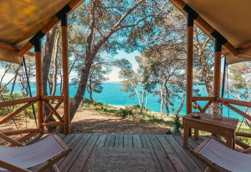 غرفة قياسية مطلّة علي البحر, Obonjan Island Resort