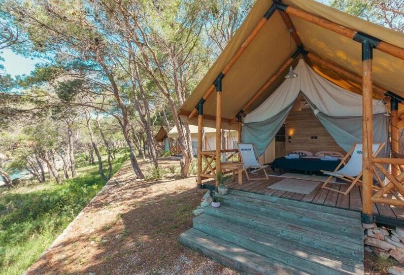 غرفة قياسية مطلّة علي البحر, Obonjan Island Resort