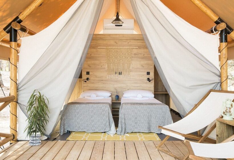 غرفة قياسية, Obonjan Island Resort