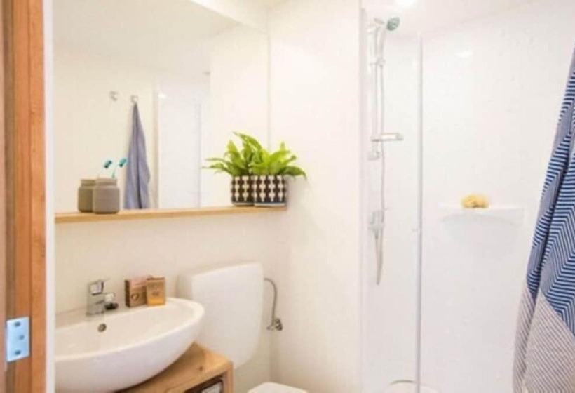 غرفة قياسية مطلّة علي البحر, Obonjan Island Resort