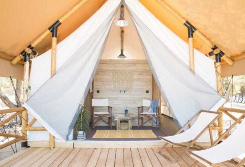 غرفة قياسية, Obonjan Island Resort