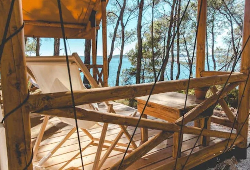 غرفة قياسية مطلّة علي البحر, Obonjan Island Resort