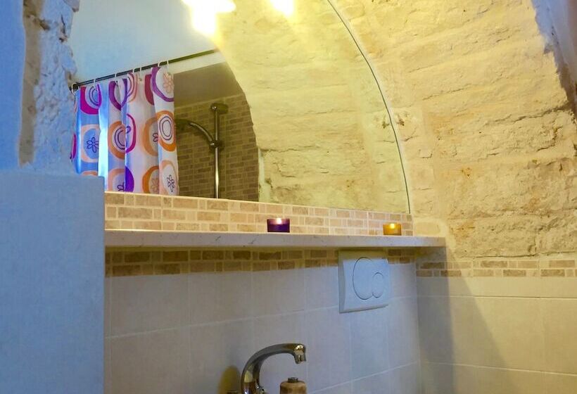 شقة غرفتين نوم مزودة بتراس, Trulli Fenice Alberobello