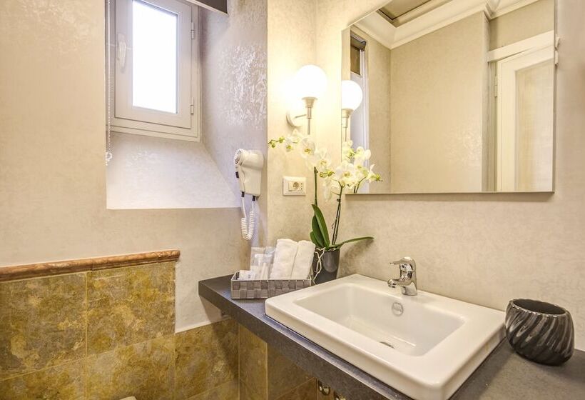 اتاق استاندارد, Veneto Suite Rome