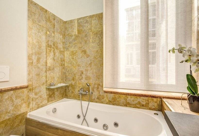 اتاق استاندارد, Veneto Suite Rome