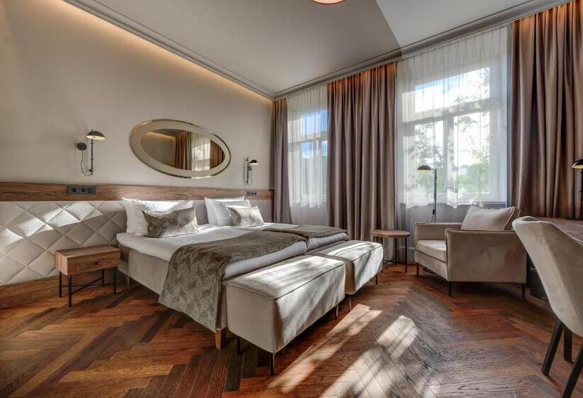 اتاق سوپریور, Vilnia