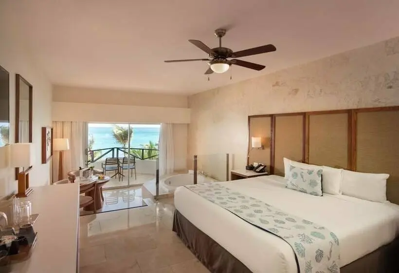 سوئیت جونیور پریمیوم با چشم‌انداز دریا, Impressive Premium Punta Cana - All Inclusive