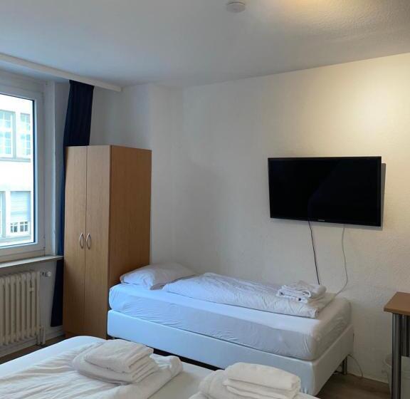 컴포트 트리플 룸, 24 7 Stadthotel Stuttgart