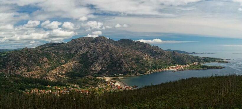 Апартаменты 2 Спальни, O Pindo