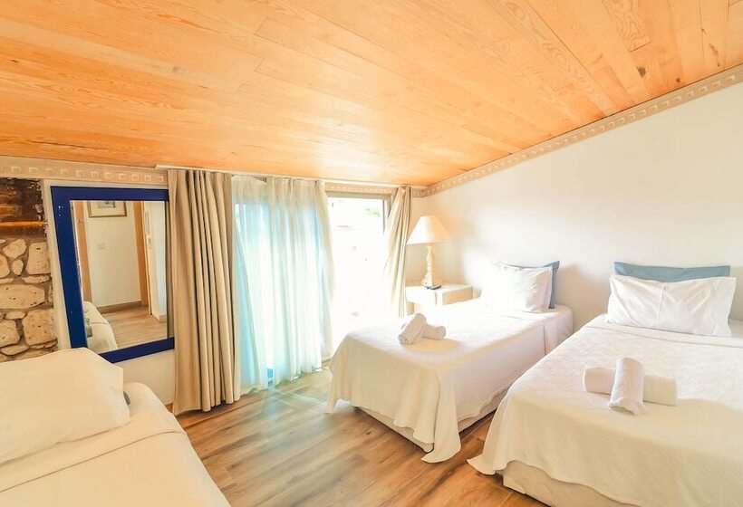 חדר קומפורט לשלושה, Alacati Asmalı Konak Otel